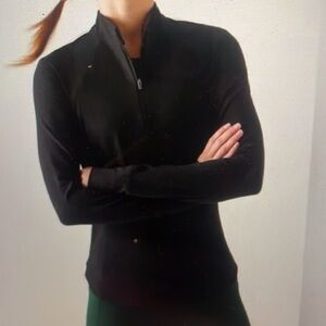 Athleta black salutation  ¼ zip pullover sz xs